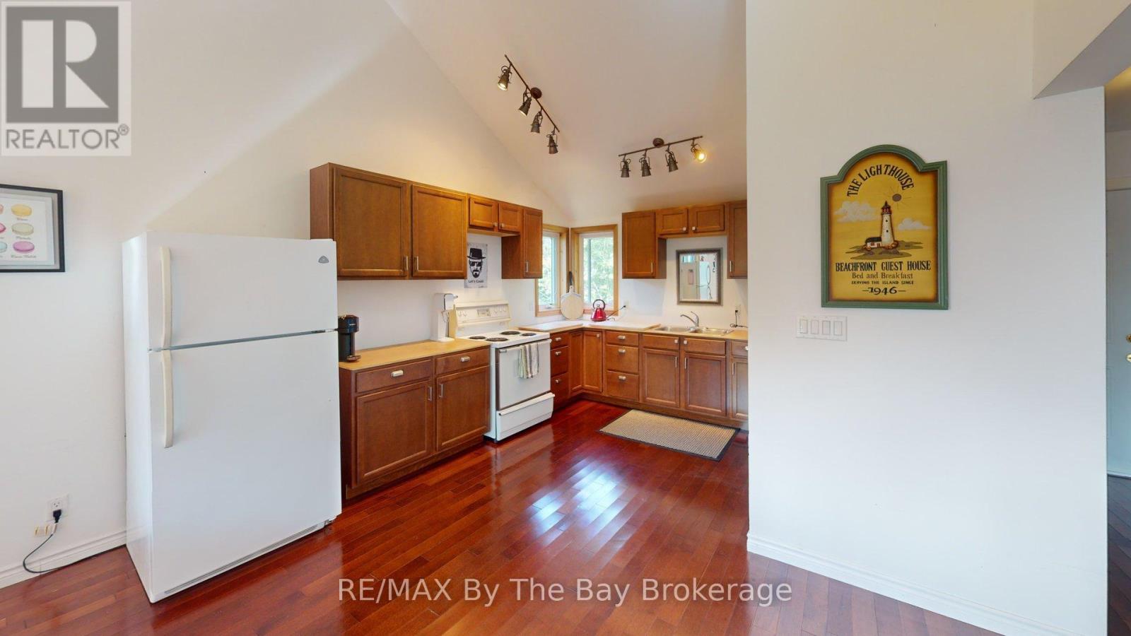49 Methodist, Tay (Victoria Harbour), Ontario  L0K 1R0 - Photo 24 - S13656972