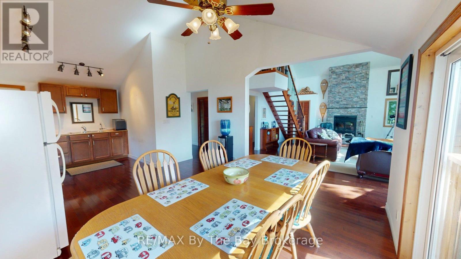 49 Methodist, Tay (Victoria Harbour), Ontario  L0K 1R0 - Photo 5 - S13656972