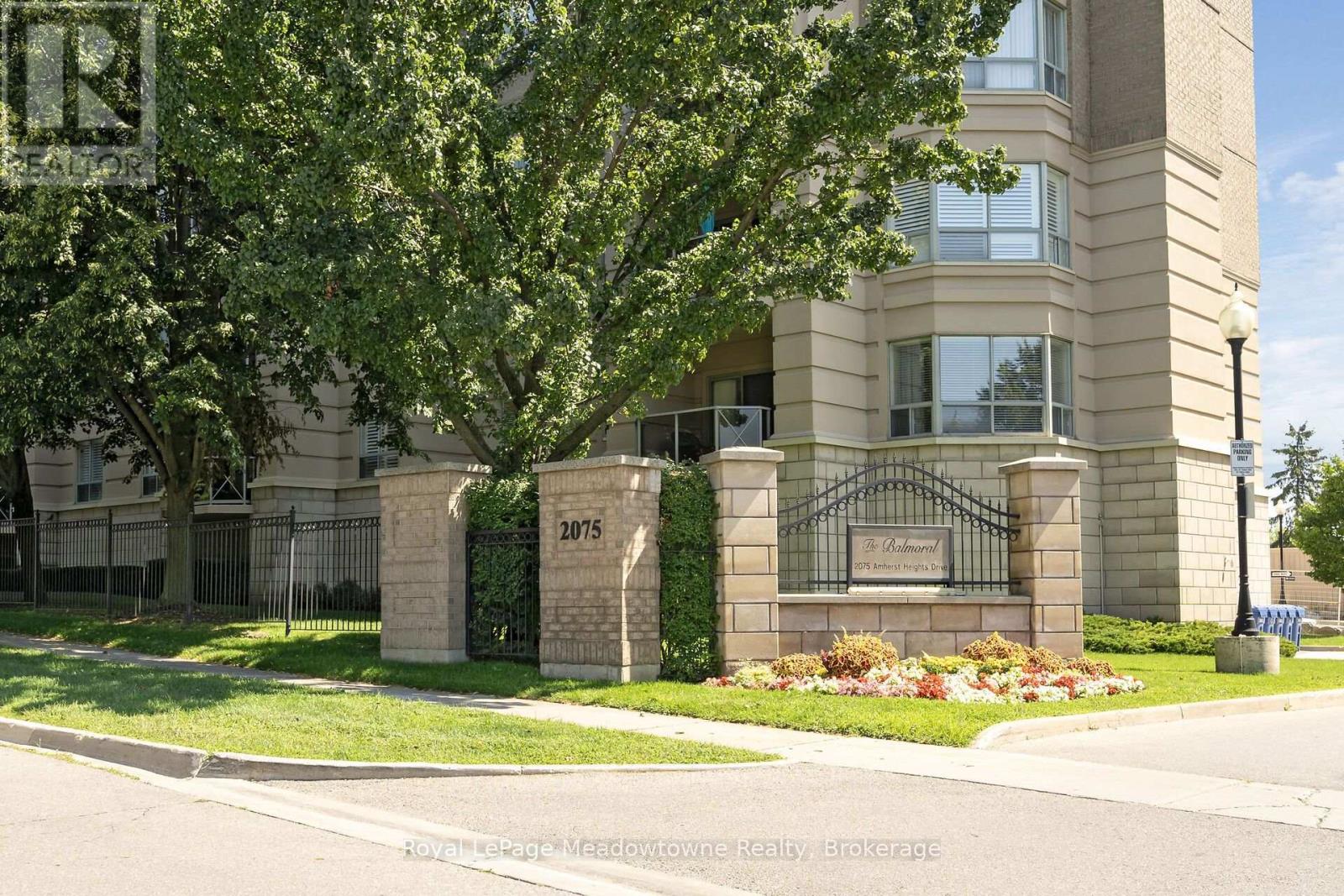 210 - 2075 AMHERST HEIGHTS, Burlington, Ontario