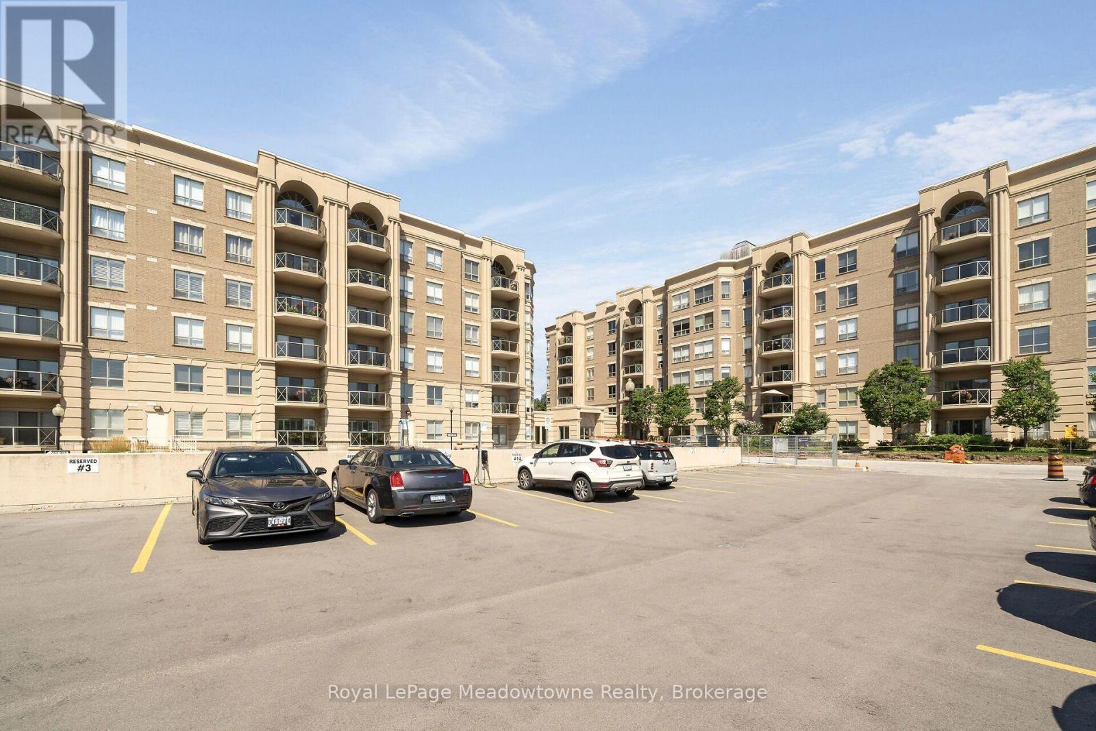 210 - 2075 Amherst Heights, Burlington, Ontario  L7P 5B8 - Photo 4 - W13656968