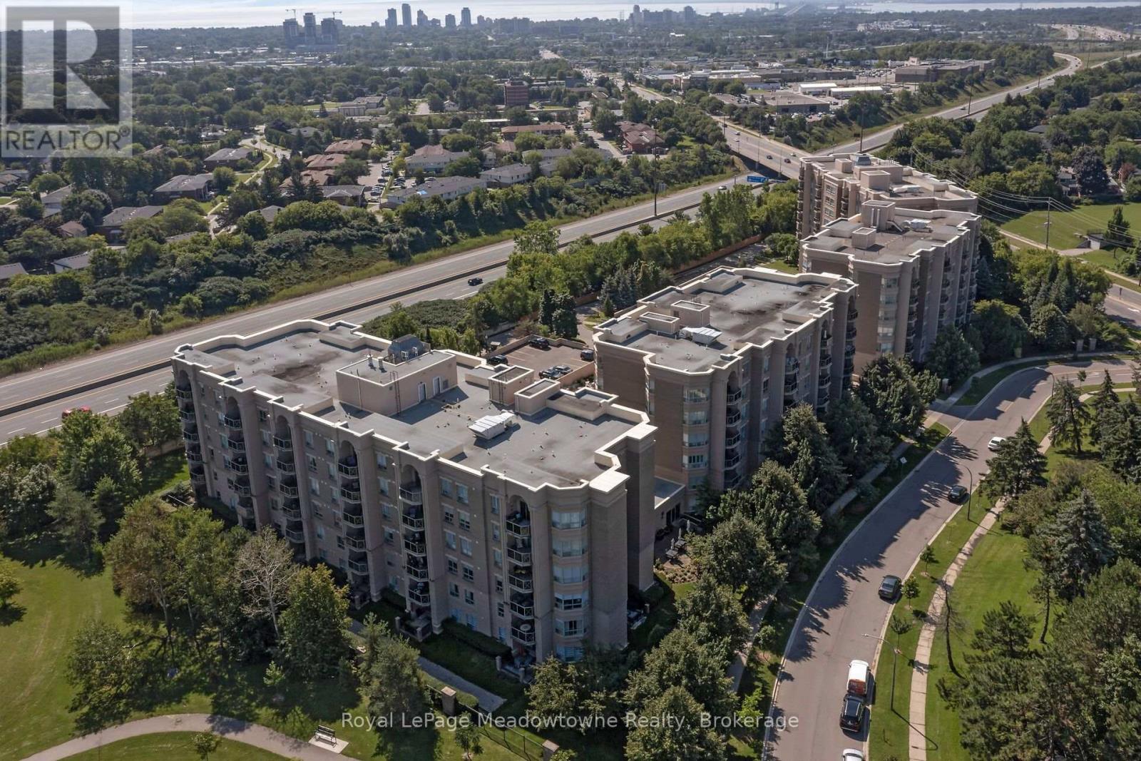 210 - 2075 Amherst Heights, Burlington, Ontario  L7P 5B8 - Photo 42 - W13656968