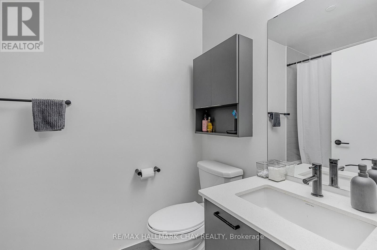 110 - 2300 St. Clair Avenue W, Toronto, Ontario  M6N 1K8 - Photo 13 - W13601488