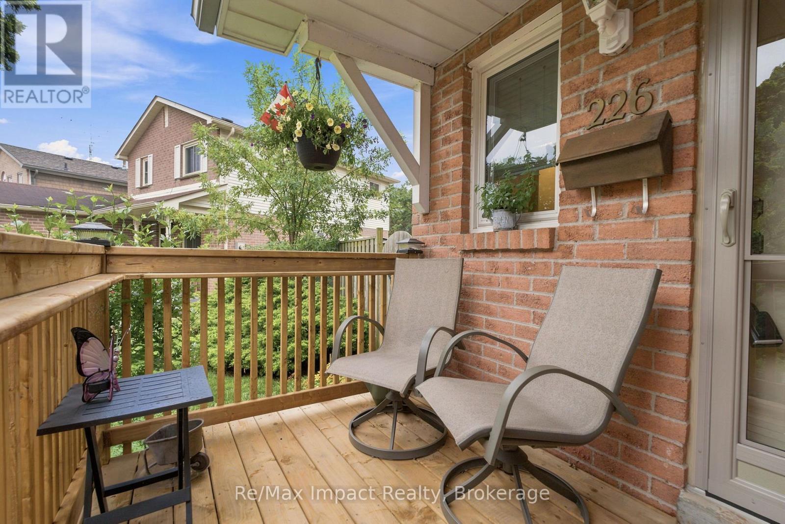 226 Rands Road, Ajax, Ontario  L1S 3Y5 - Photo 4 - E13656836