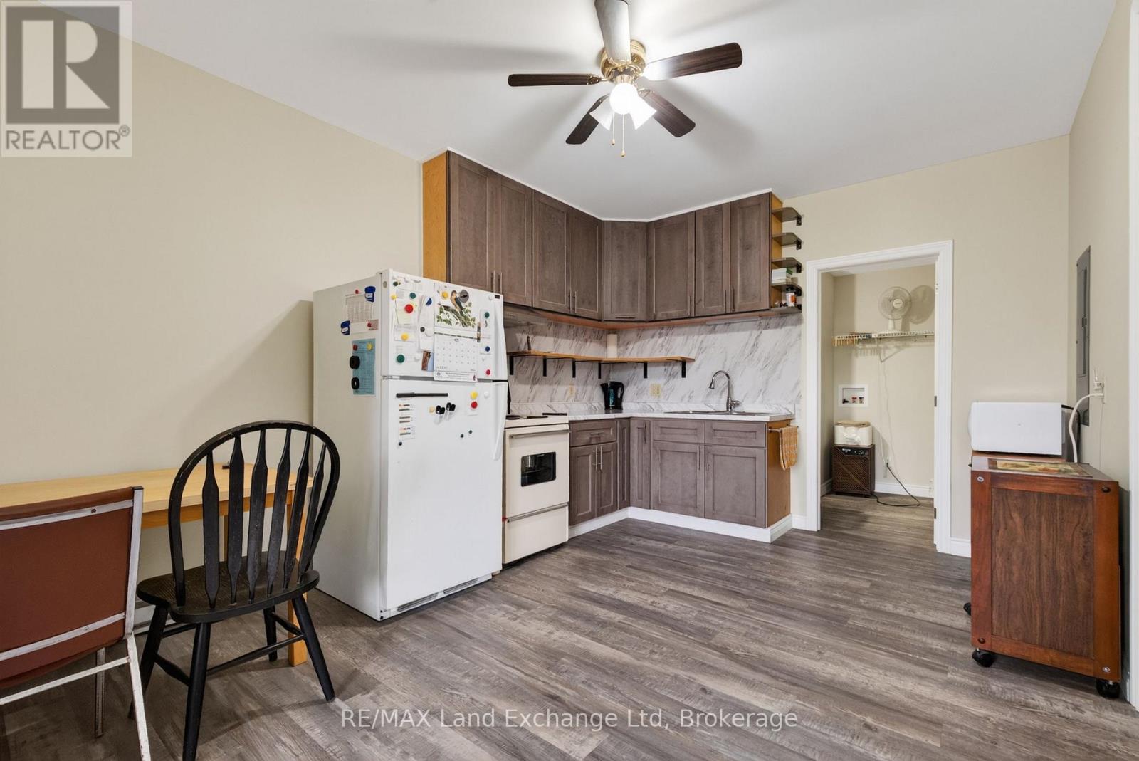 77 Montreal Street, Goderich, Ontario  N7A 2G5 - Photo 15 - X13656798