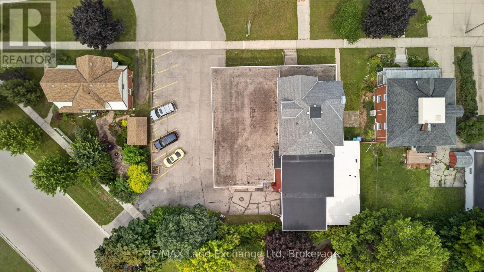 77 Montreal Street, Goderich, Ontario  N7A 2G5 - Photo 4 - X13656798