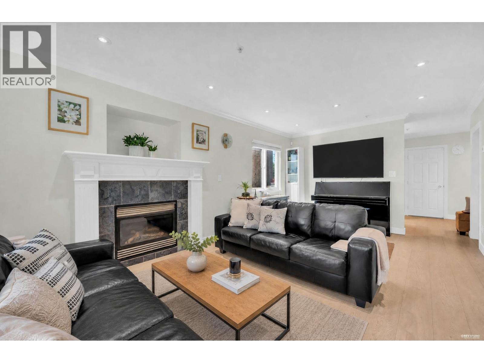 6925 Main Street, Vancouver, British Columbia  V5X 3H6 - Photo 4 - R3154058