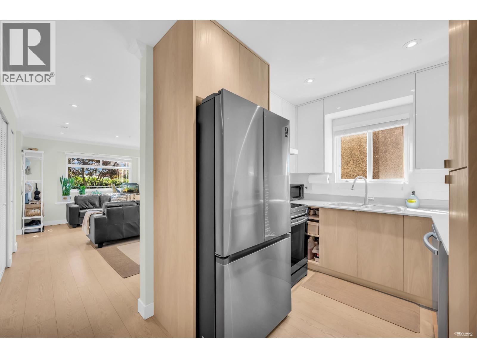 6925 Main Street, Vancouver, British Columbia  V5X 3H6 - Photo 7 - R3154058