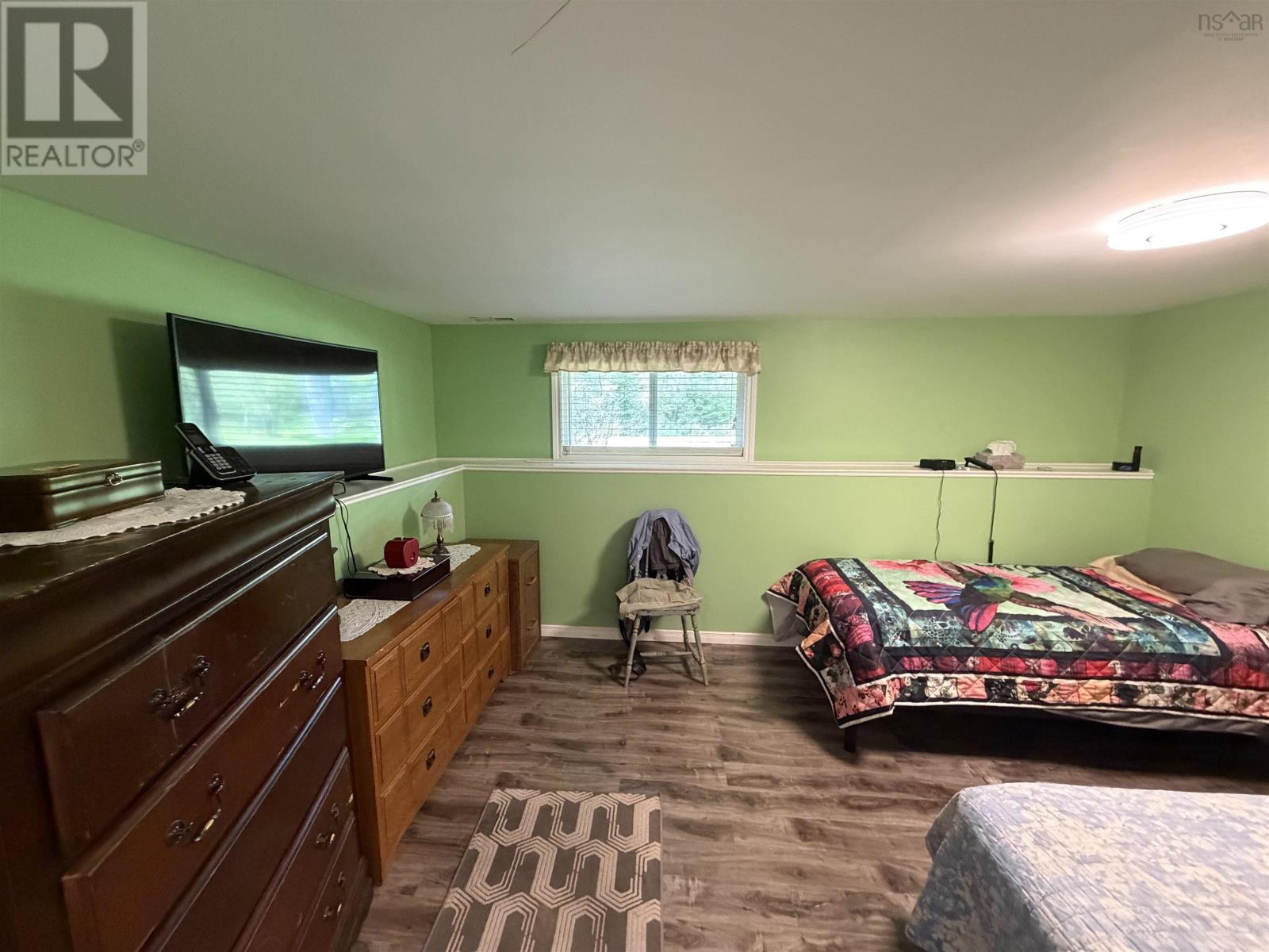 picture 28