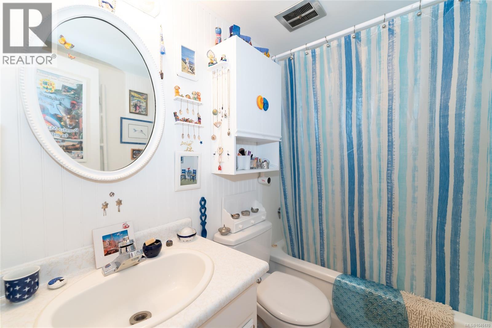 418 964 Heywood St, Victoria, British Columbia  V8V 2Y5 - Photo 12 - 1045170