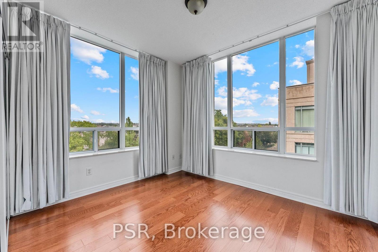 423 - 9 Boardwalk Drive, Toronto, Ontario M4L 6T1 - Photo 15 - E13656876
