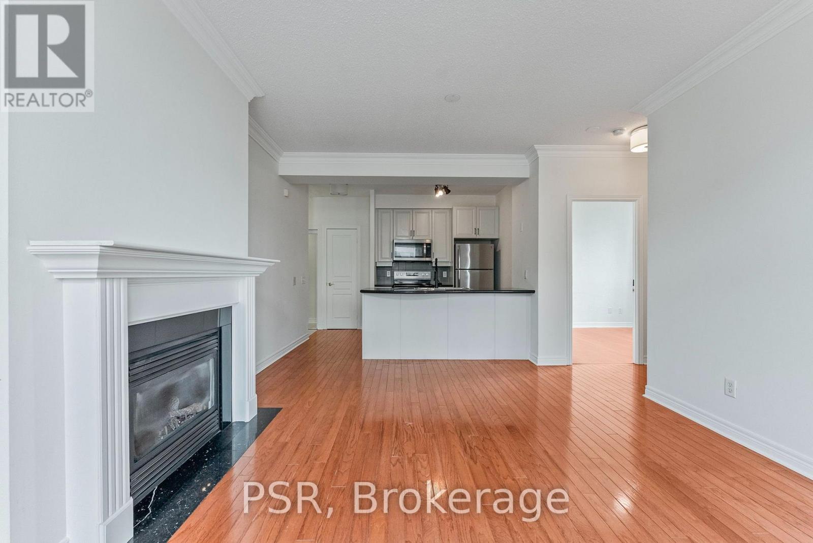 423 - 9 Boardwalk Drive, Toronto, Ontario M4L 6T1 - Photo 7 - E13656876