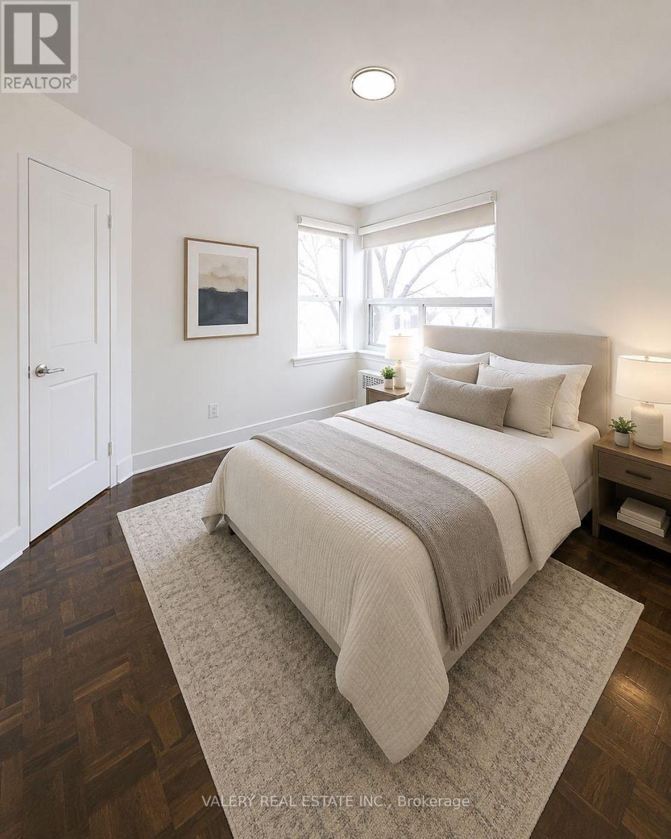 E4 - 3017 Queen Street E, Toronto, Ontario   - Photo 10 - E13656920