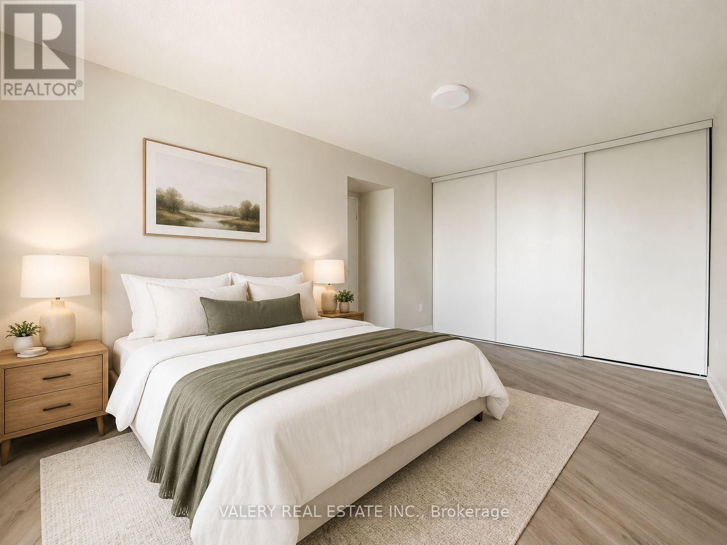 1004 - 75 Eastdale Avenue, Toronto, Ontario M4C 5N3 - Photo 4 - E13656942
