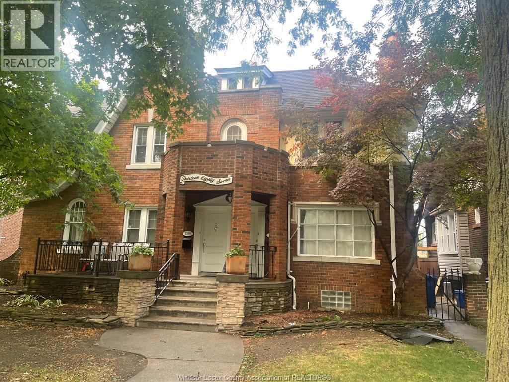 MLS# 26019200: 1389 VICTORIA, Windsor, Canada