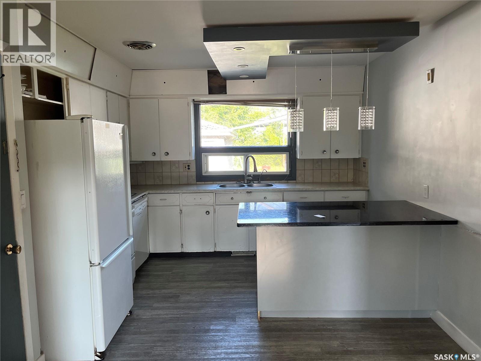 15 Ottawa Place, Regina, Saskatchewan  S4R 2V6 - Photo 6 - SK044835