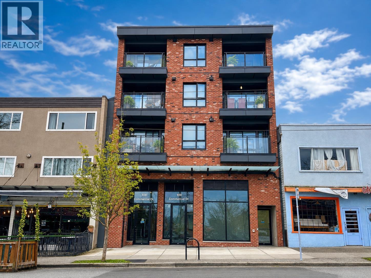 928 COMMERCIAL DRIVE, Vancouver, British Columbia