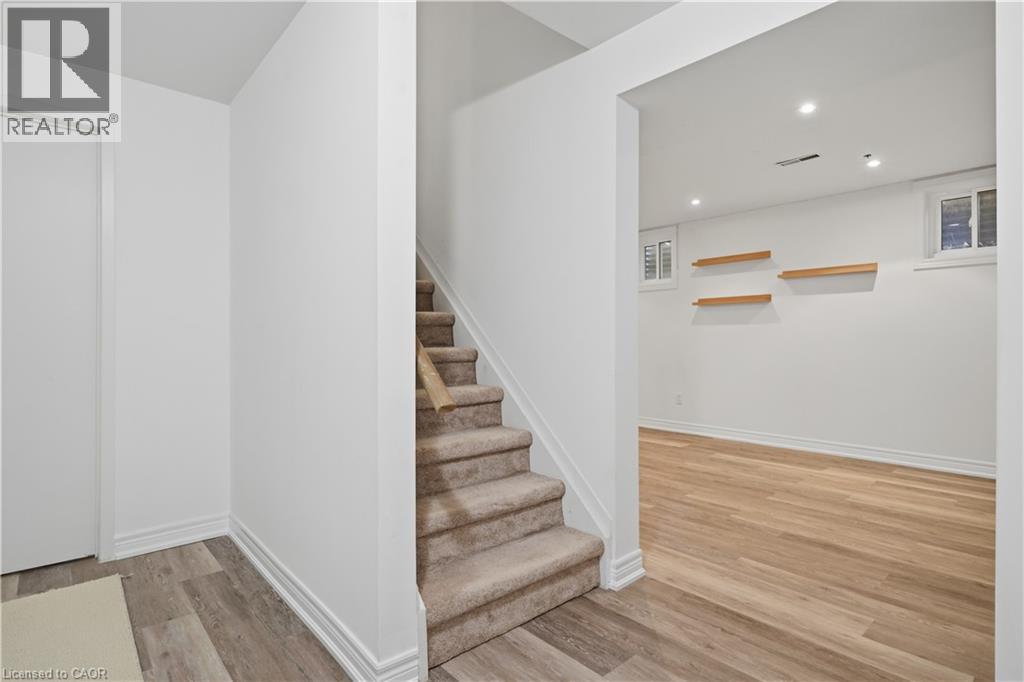 485 Coleen Drive, Oakville, Ontario  L6J 6A4 - Photo 25 - 40854224