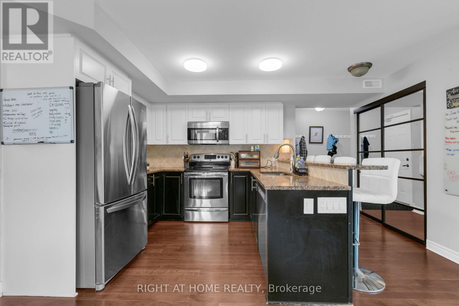 8 - 585 Stonefield Private, Ottawa, Ontario  K2G 4R4 - Photo 11 - X13656860