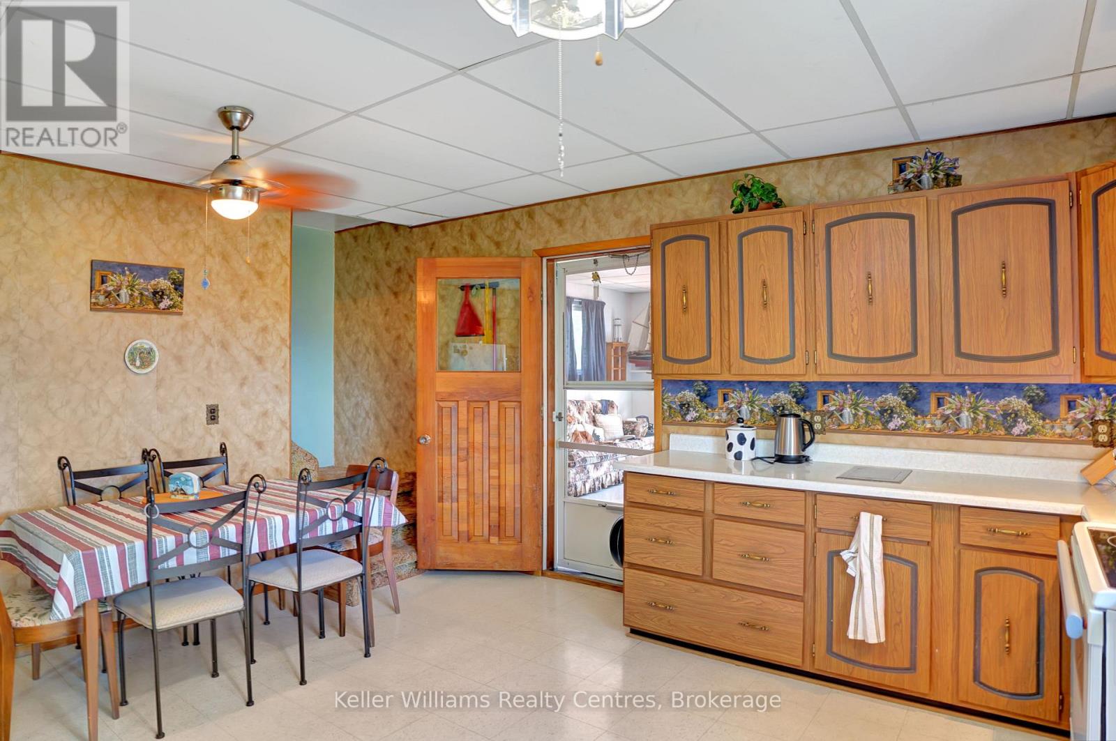 621 Huron Road, South Bruce Peninsula, Ontario  N0H 2T0 - Photo 15 - X13210826