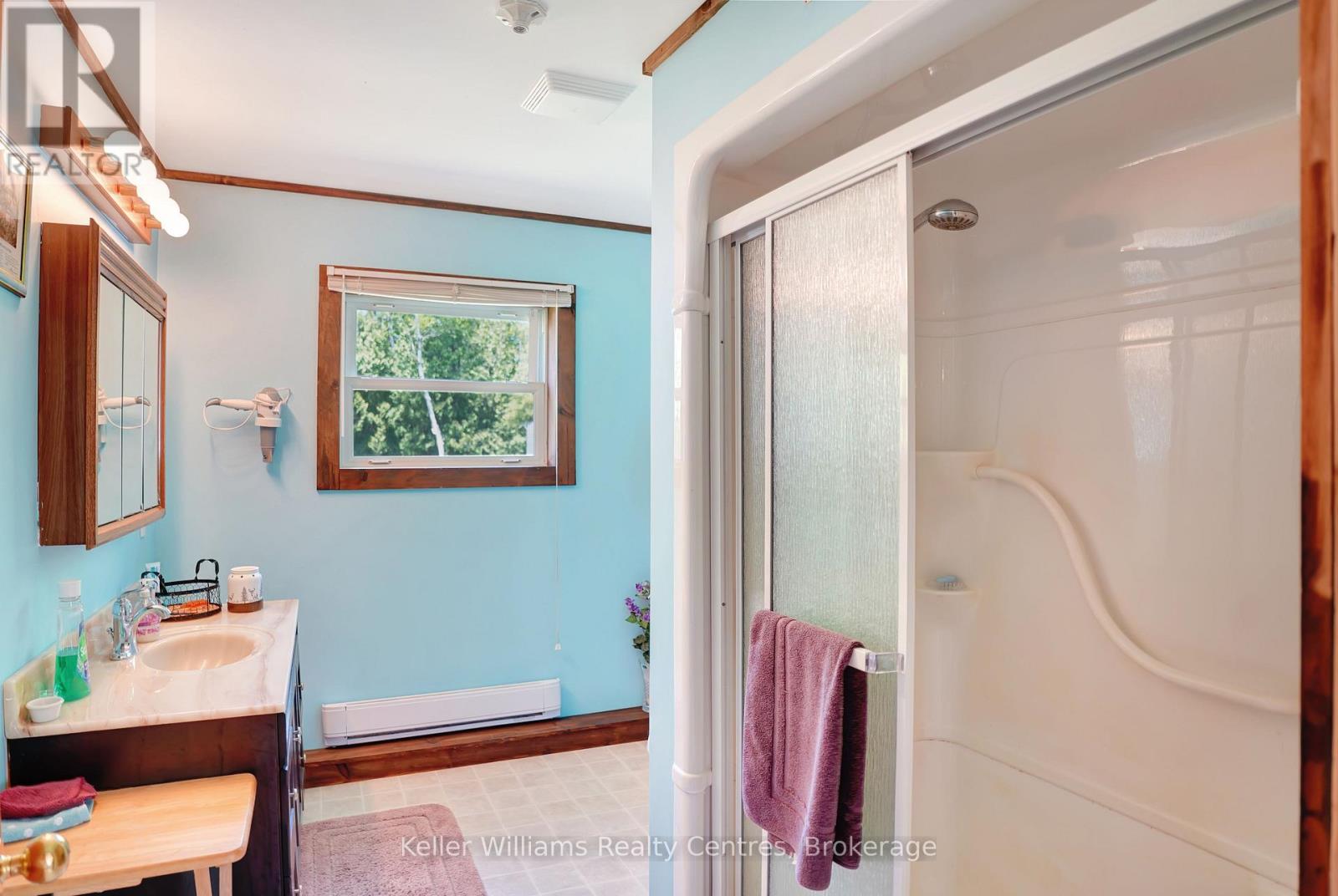 621 Huron Road, South Bruce Peninsula, Ontario  N0H 2T0 - Photo 18 - X13210826