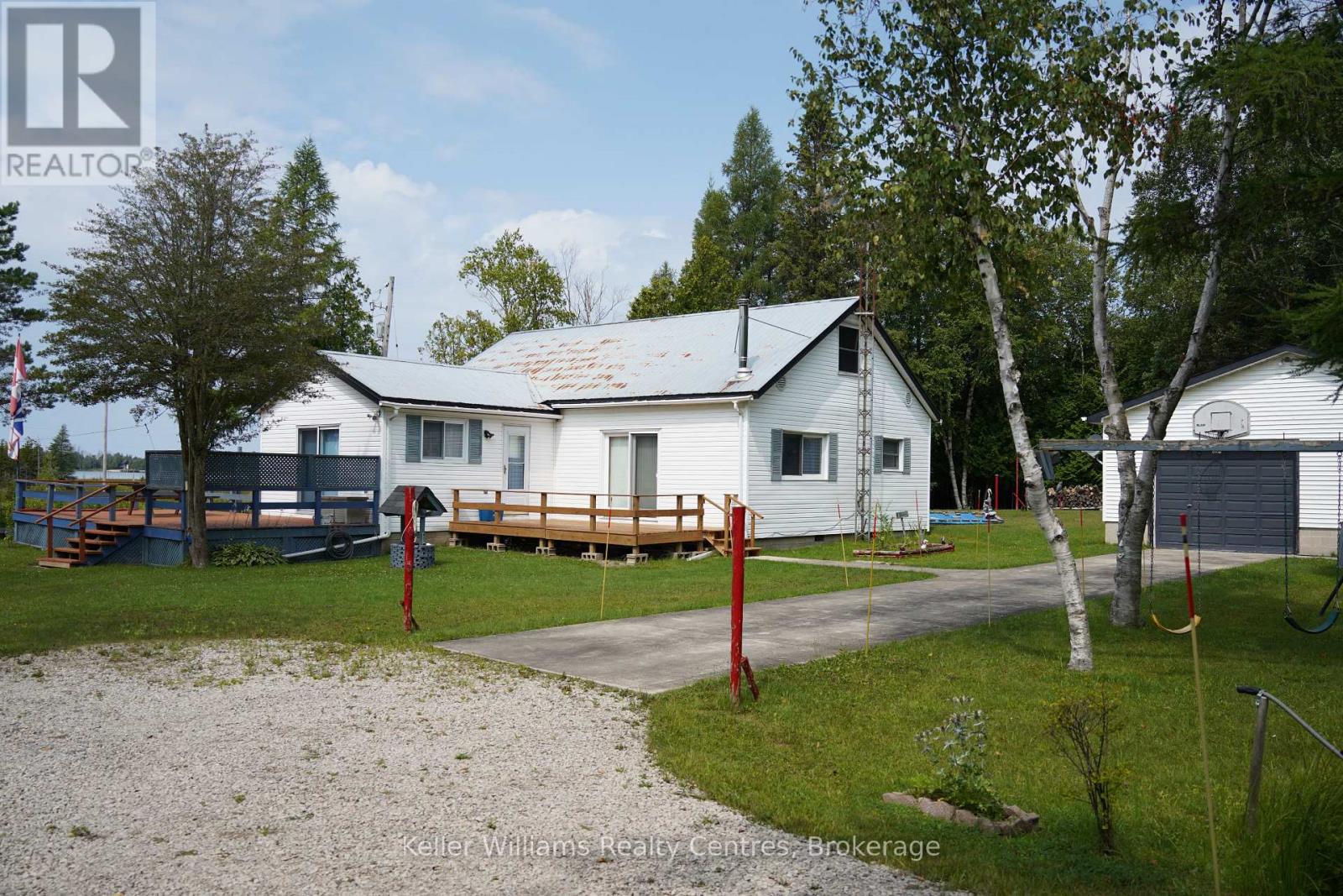 621 Huron Road, South Bruce Peninsula, Ontario  N0H 2T0 - Photo 5 - X13210826