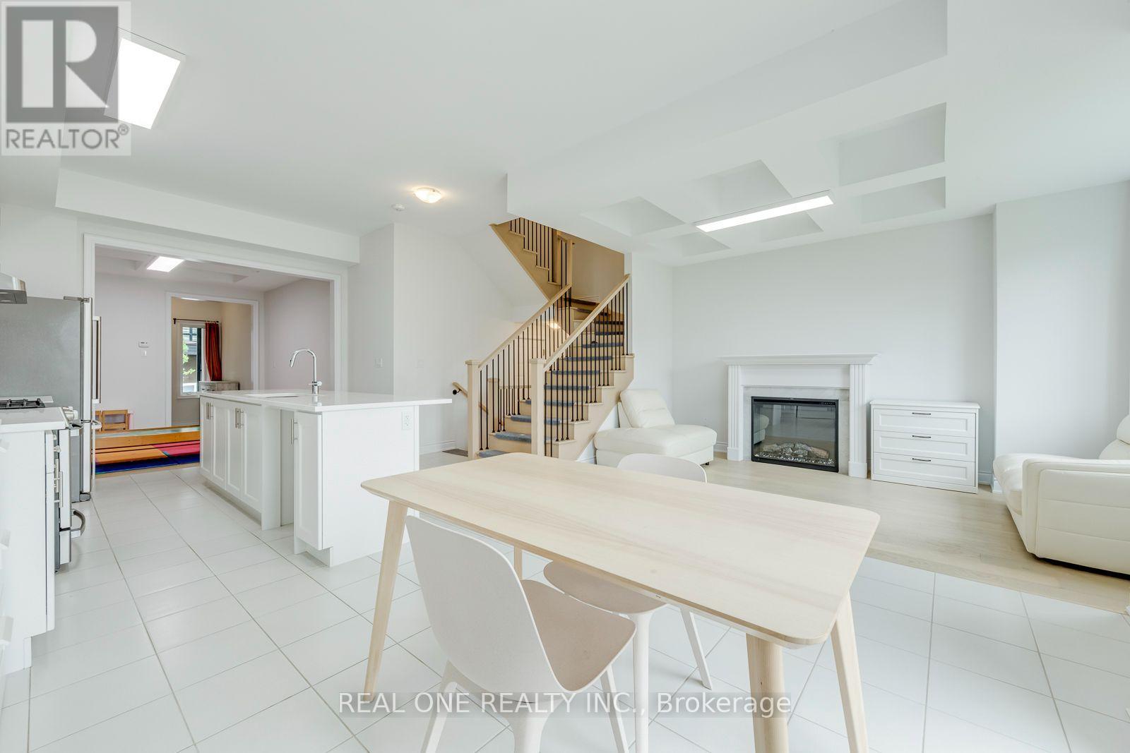 3069 Perkins Way, Oakville, Ontario  L6H 7Z4 - Photo 16 - W13656888