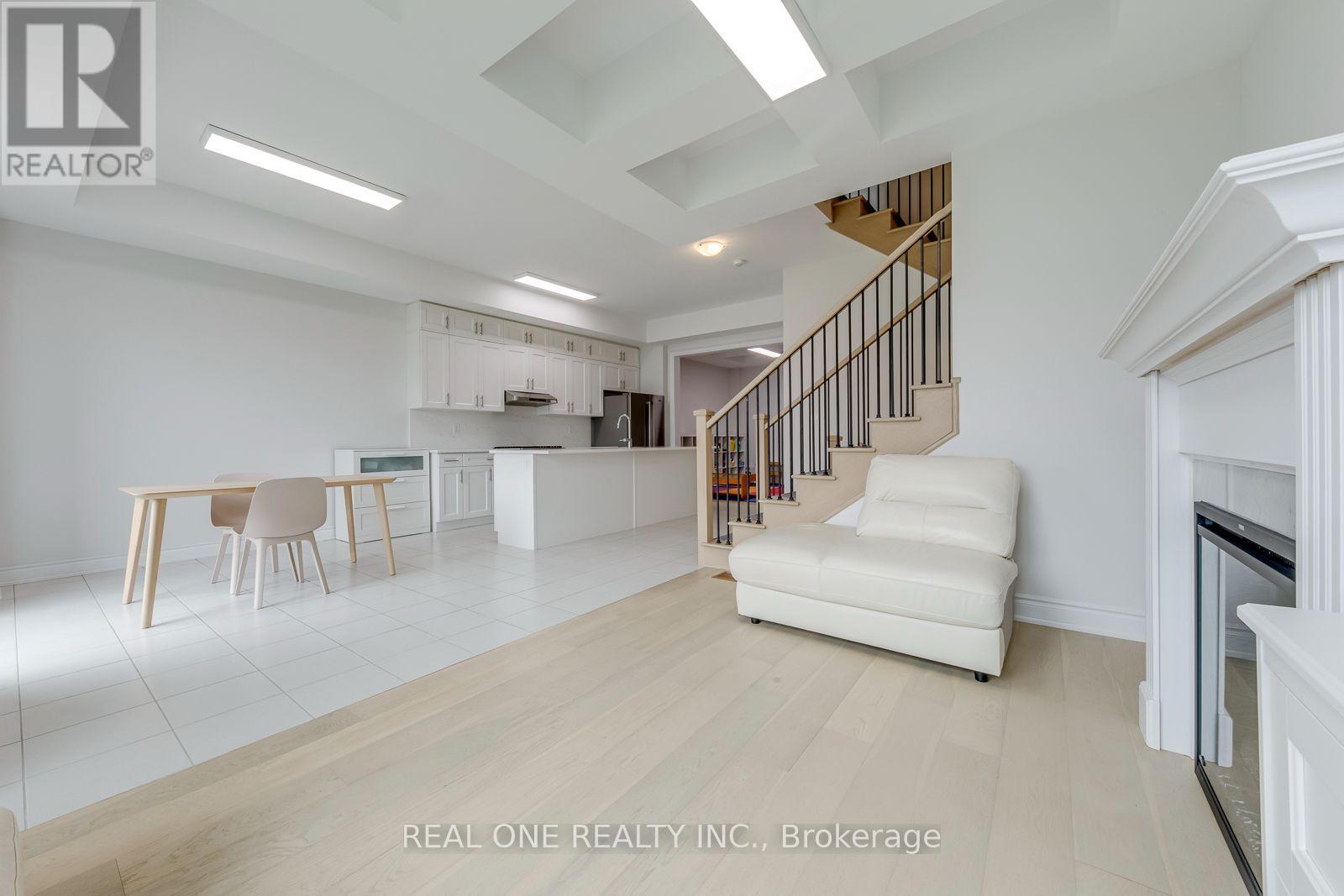 3069 Perkins Way, Oakville, Ontario  L6H 7Z4 - Photo 21 - W13656888