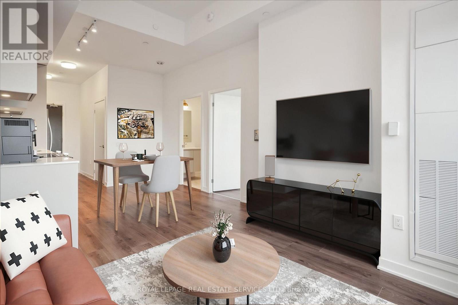 239 - 395 Dundas Street W, Oakville, Ontario  L6M 4M2 - Photo 3 - W13656890