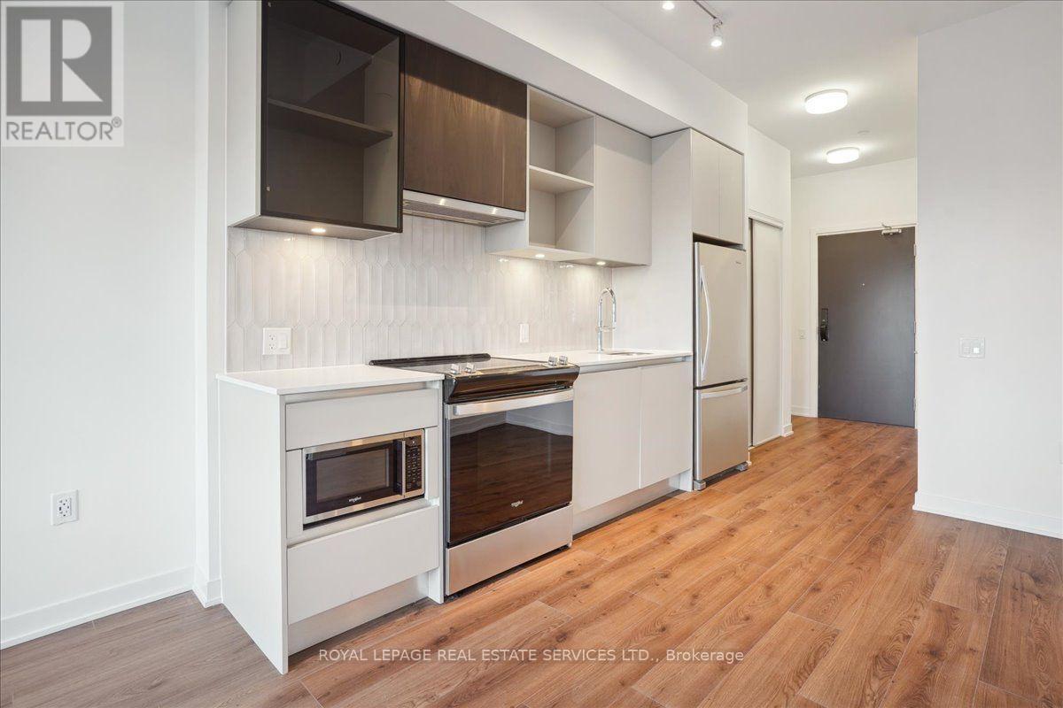 239 - 395 Dundas Street W, Oakville, Ontario  L6M 4M2 - Photo 5 - W13656890