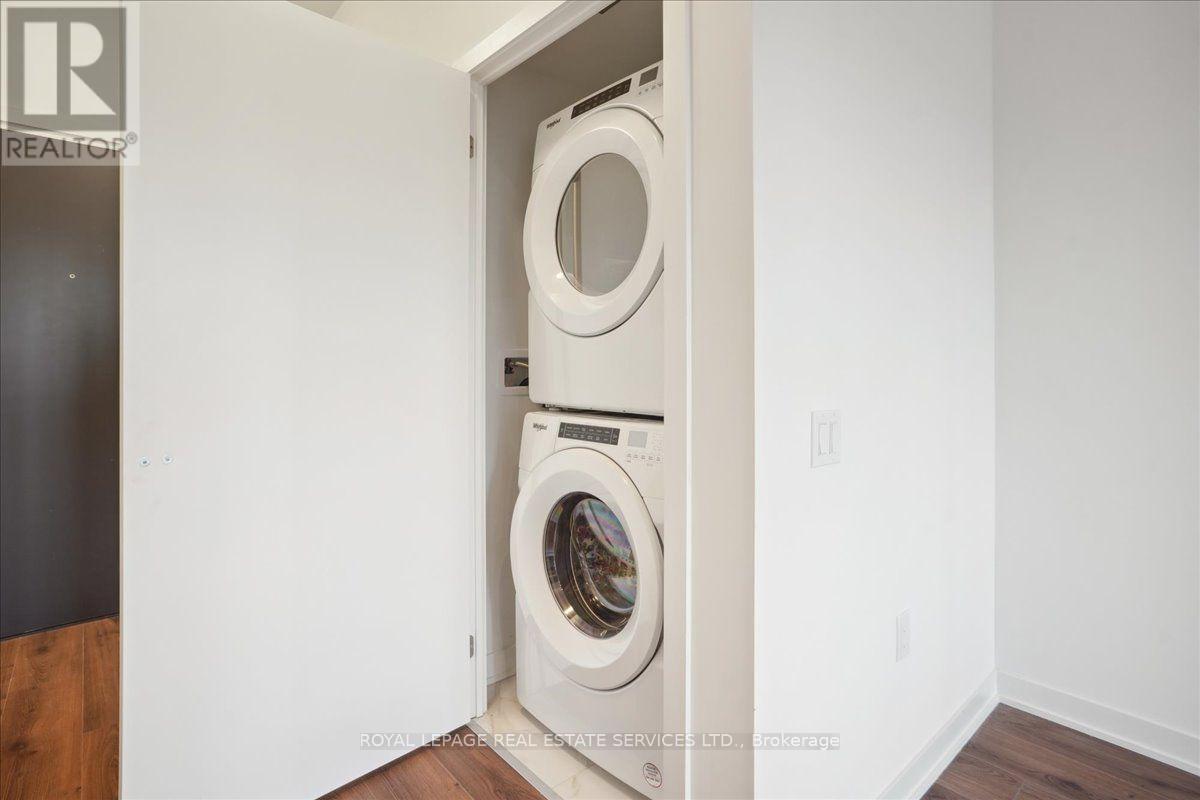 239 - 395 Dundas Street W, Oakville, Ontario  L6M 4M2 - Photo 7 - W13656890