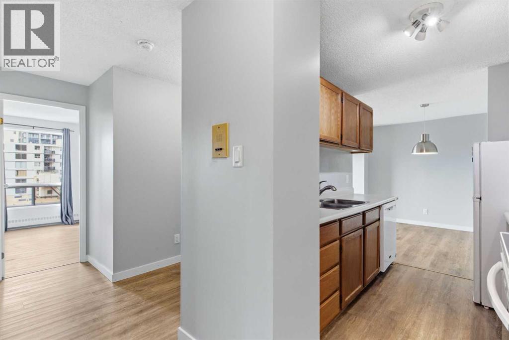806, 924 14 Avenue SW, Calgary, Alberta  T2R 0N7 - Photo 8 - A2316701