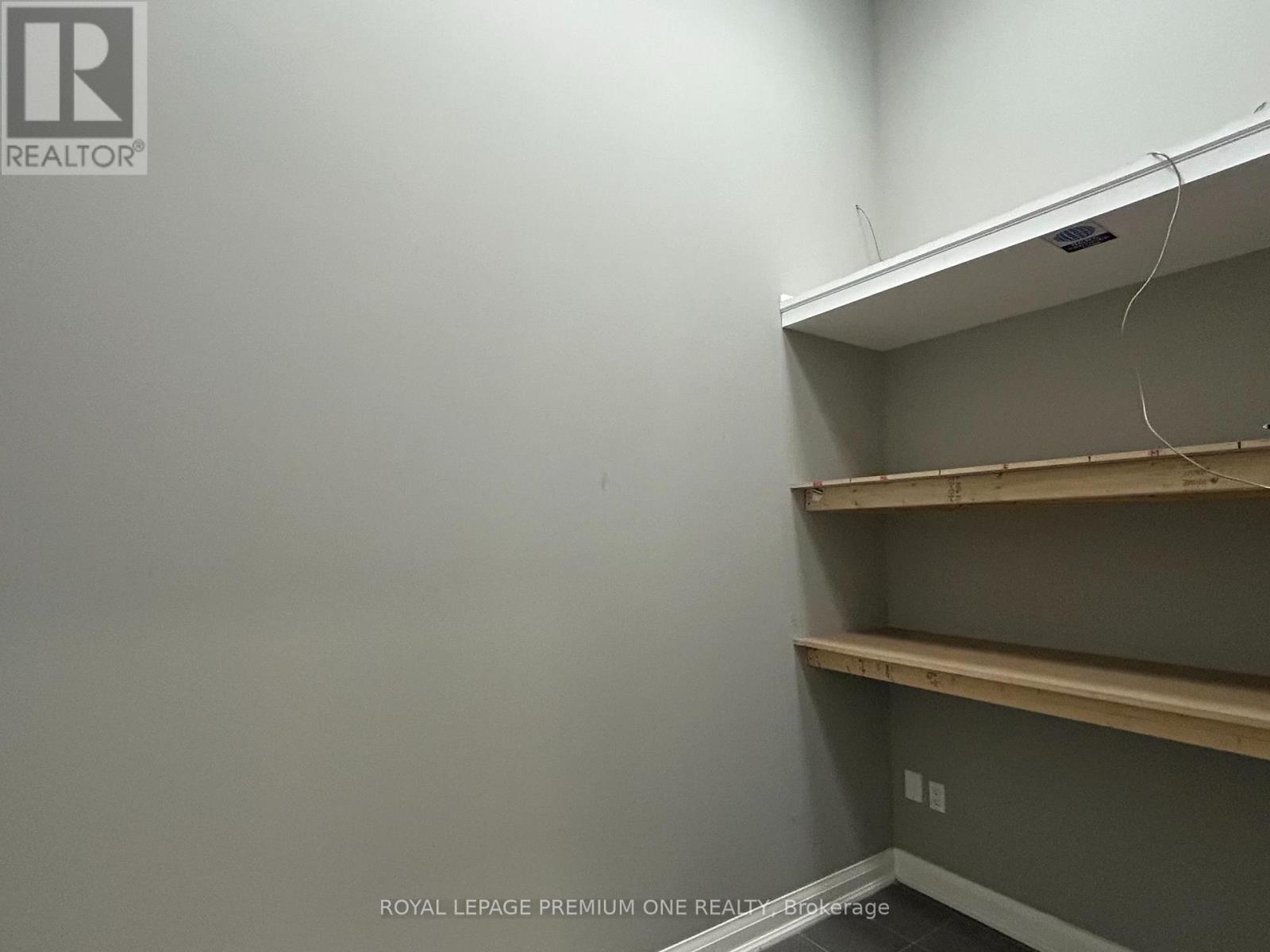 2 - 16 Sims Crescent, Richmond Hill, Ontario L4B 2P1 - Photo 11 - N13482502