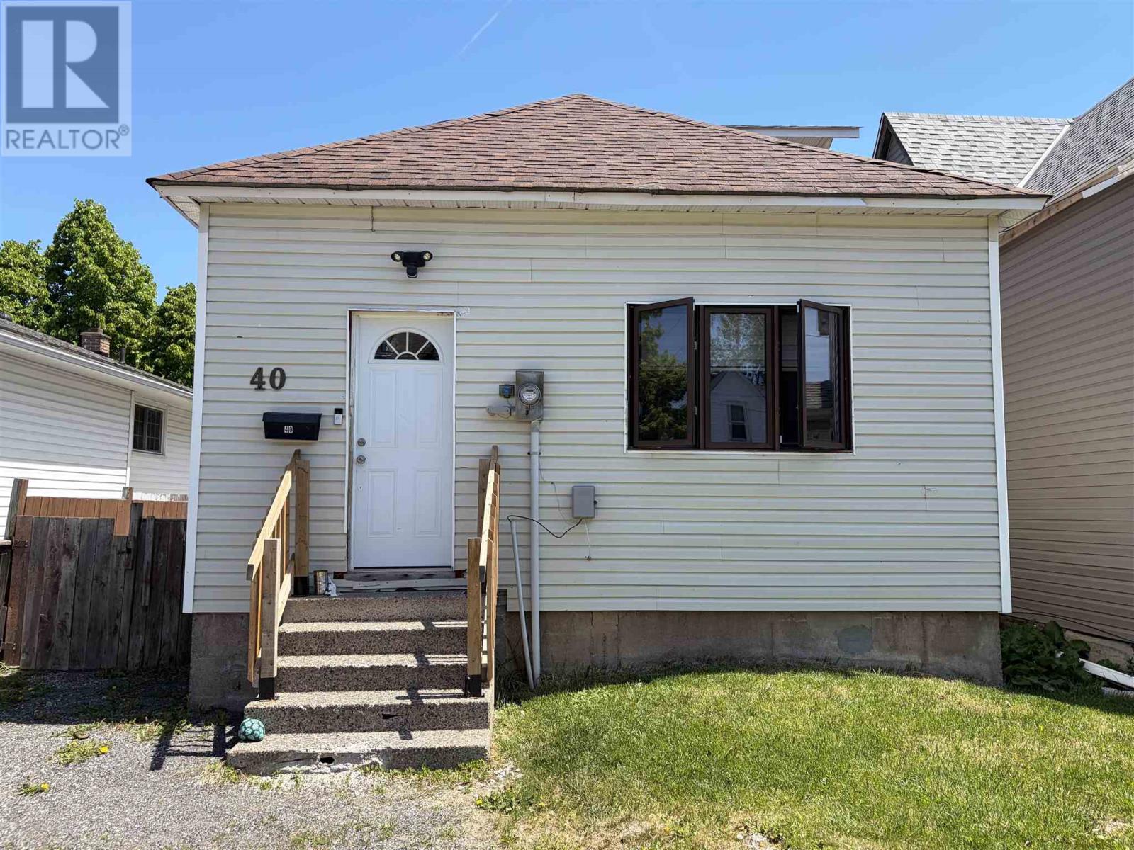 40 Algoma AVE, Sault Ste. Marie, Ontario