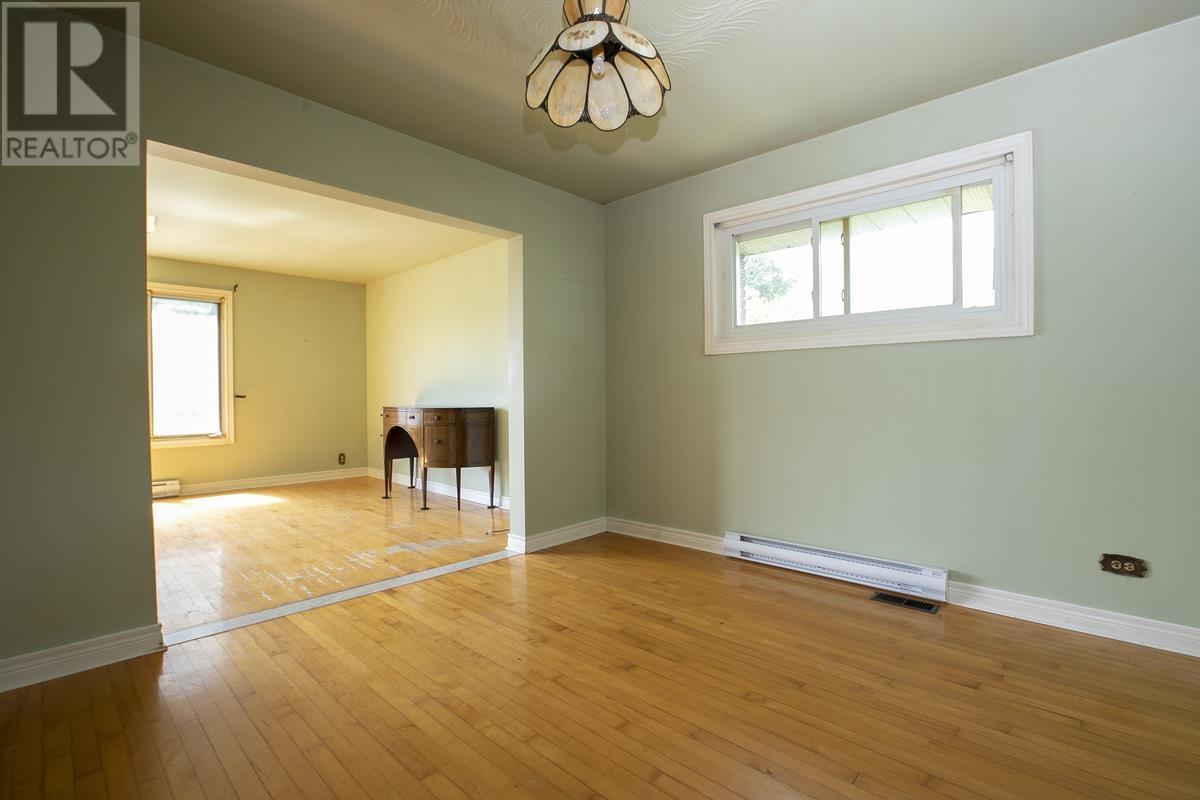 47 Fairview Ave, Sault Ste. Marie, Ontario  P6C 3B3 - Photo 19 - SM262117