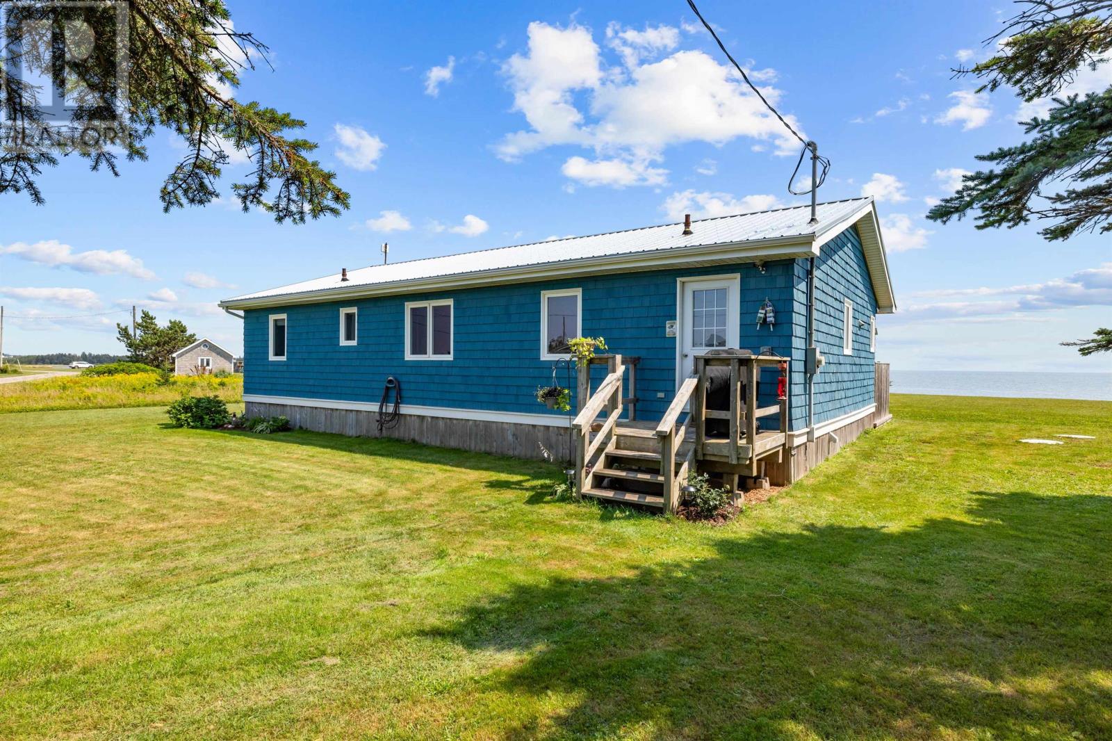 28 Gordons Way, Augustine Cove, Prince Edward Island  C0B 1X0 - Photo 5 - 202619393
