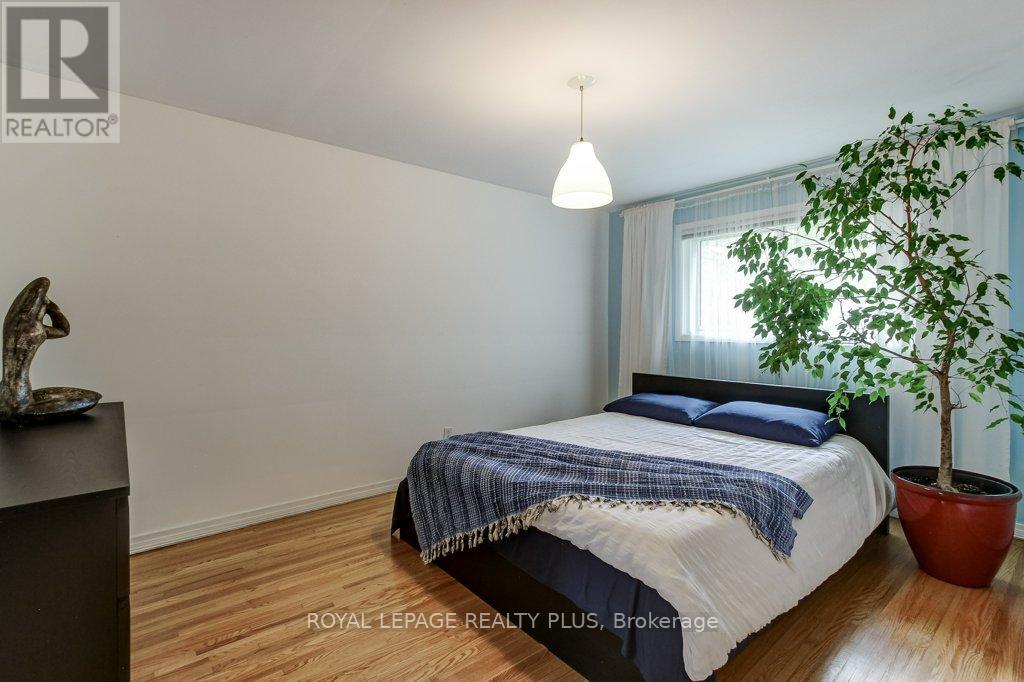 5322 Windermere Drive, Burlington, Ontario  L7L 3M1 - Photo 22 - W13514092