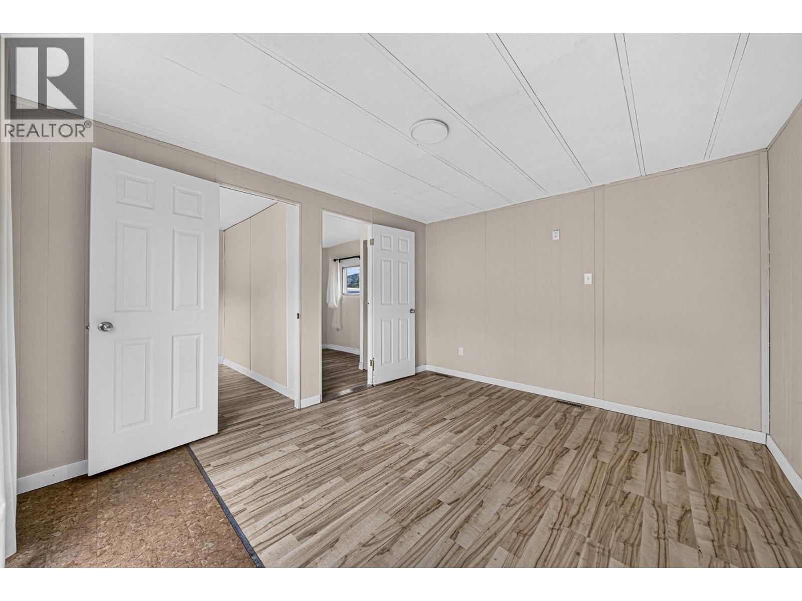 7555 Highway 43 Unit# D6, Sparwood, British Columbia  V0B 2G1 - Photo 25 - 10396567