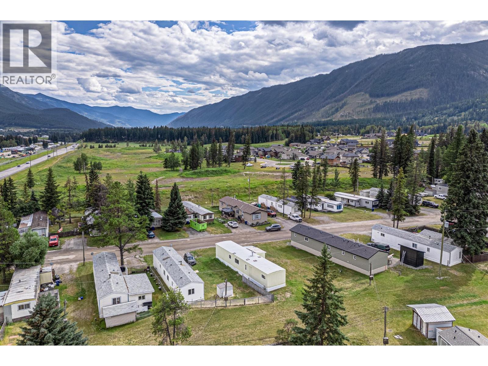 7555 Highway 43 Unit# D6, Sparwood, British Columbia  V0B 2G1 - Photo 59 - 10396567