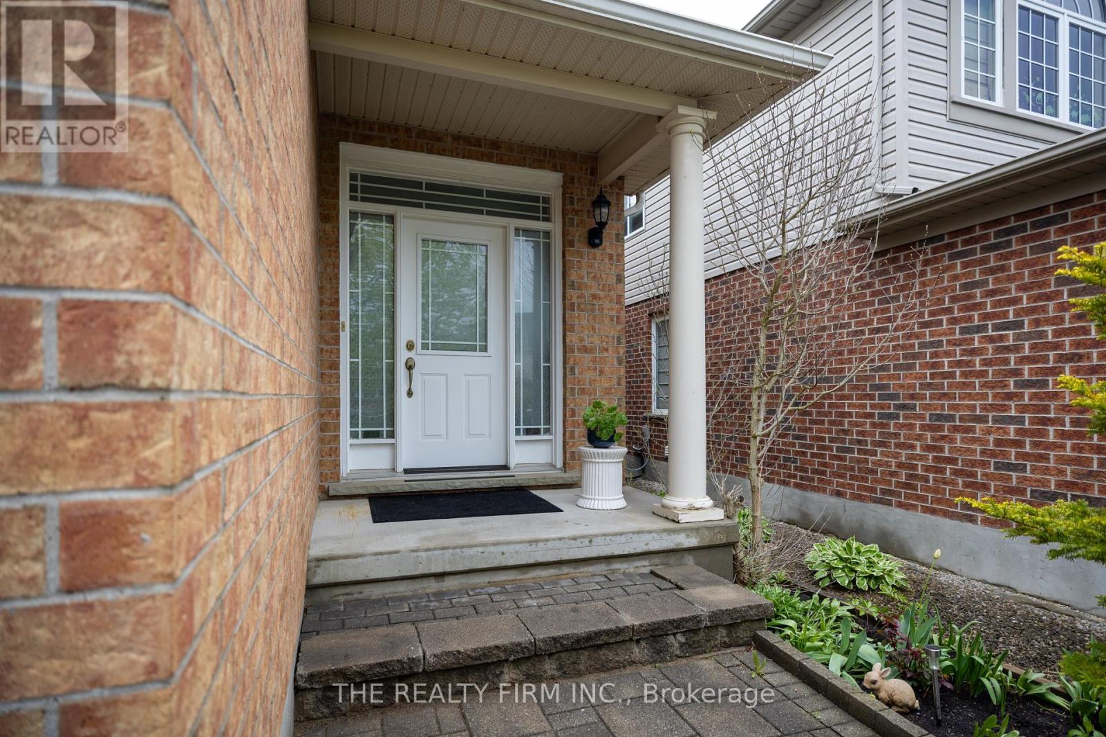 1389 Pleasantview Drive, London North, Ontario  N5X 4P8 - Photo 4 - X13600164