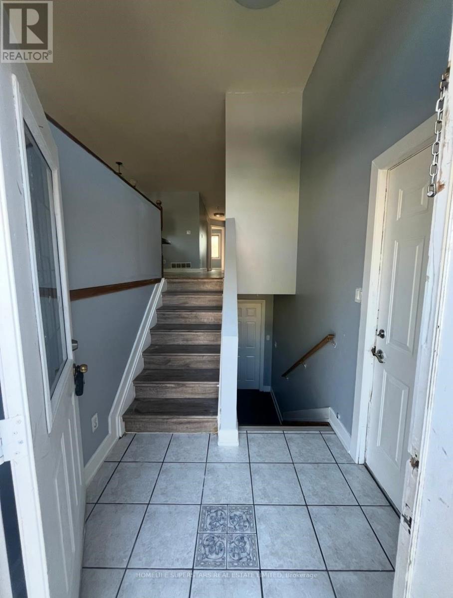 4272 Northwood Lakes Drive, Windsor, Ontario  N9G 2V7 - Photo 18 - X13579834