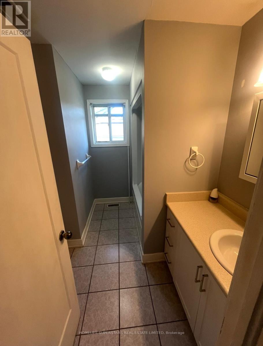4272 Northwood Lakes Drive, Windsor, Ontario  N9G 2V7 - Photo 21 - X13579834