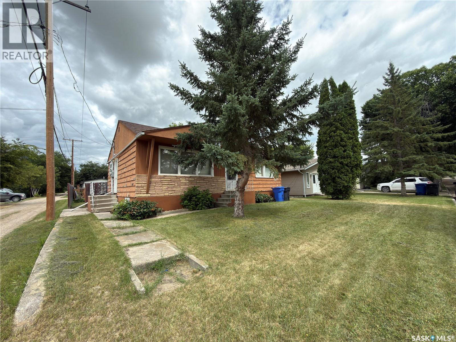 119 Taylor Street S, Kamsack, Saskatchewan  S0A 1S0 - Photo 25 - SK045104