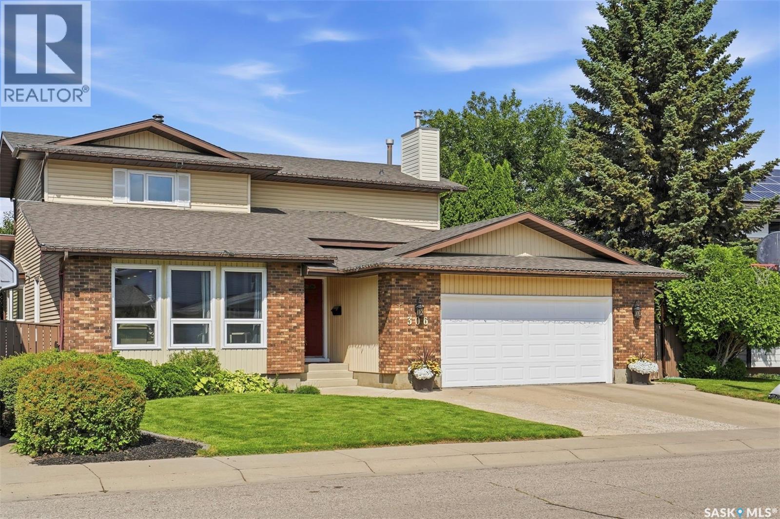 306 Whitewood Road, Saskatoon, Saskatchewan  S7J 4L8 - Photo 2 - SK045068