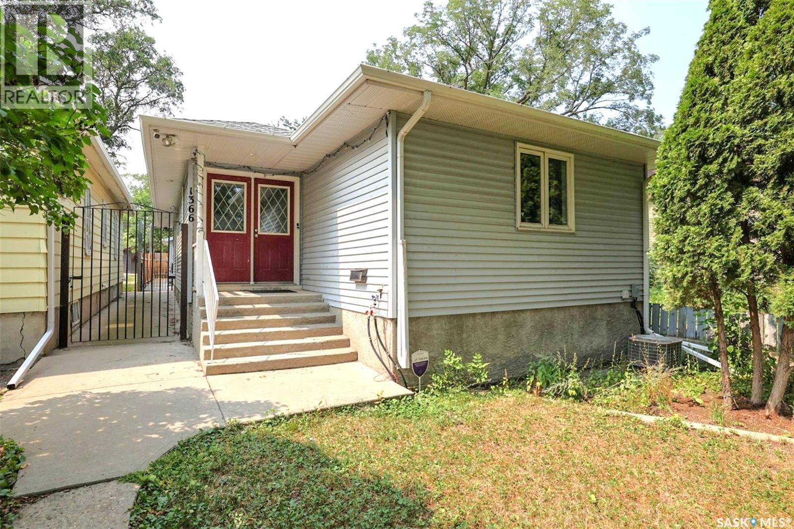 1366 Retallack Street, Regina, Saskatchewan  S4T 2H9 - Photo 1 - SK045062