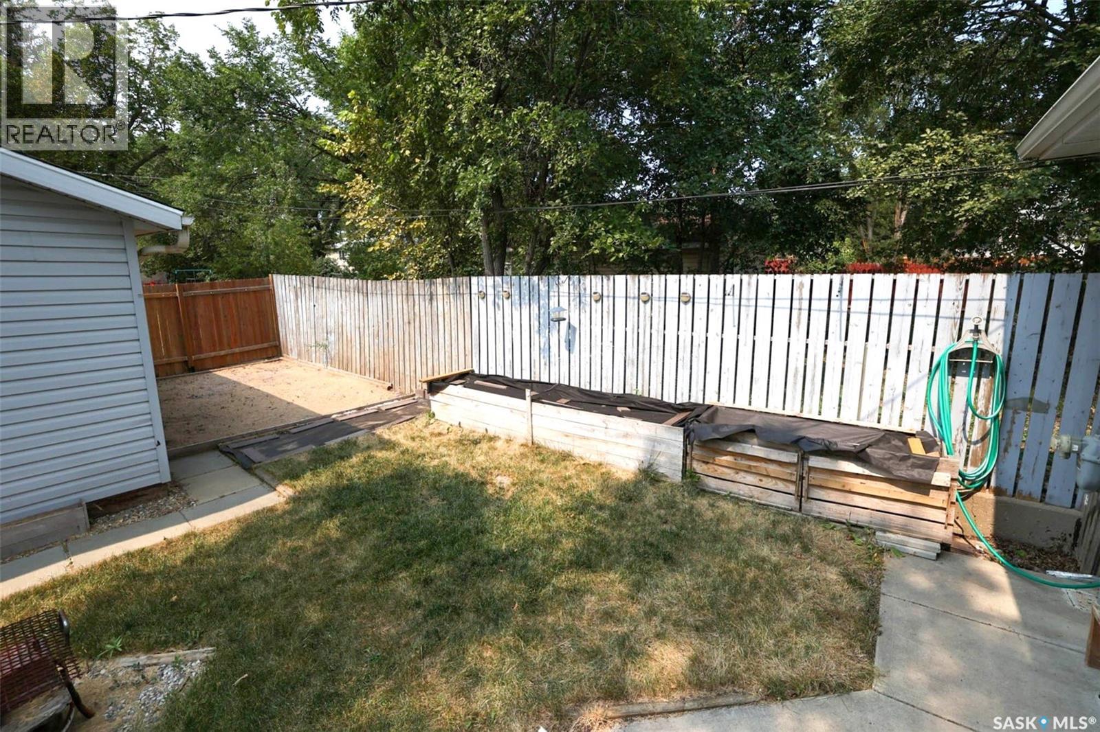 1366 Retallack Street, Regina, Saskatchewan  S4T 2H9 - Photo 29 - SK045062