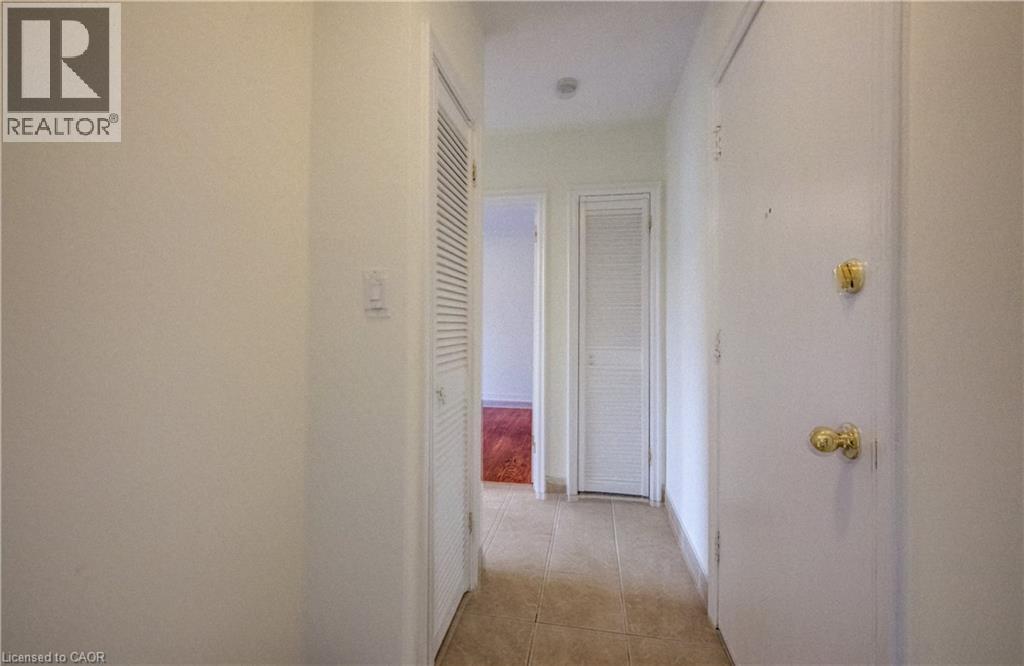 137 Emerald Street S Unit# 25, Hamilton, Ontario  L8N 2V4 - Photo 11 - 40826001