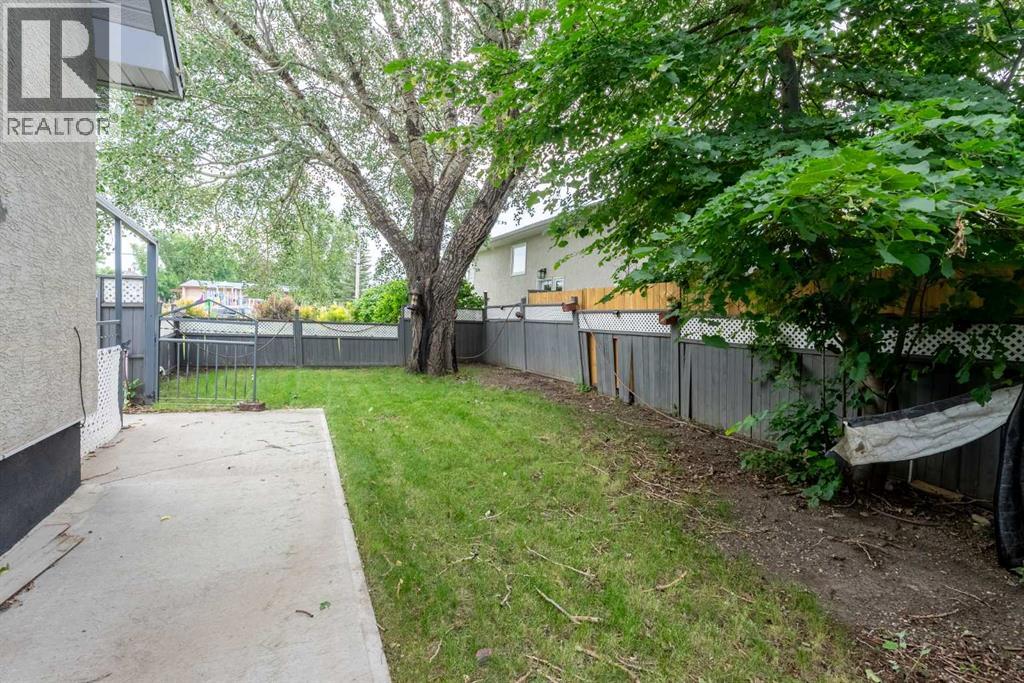 2010 20 Street, Coaldale, Alberta  T1M 1E7 - Photo 34 - A2330044