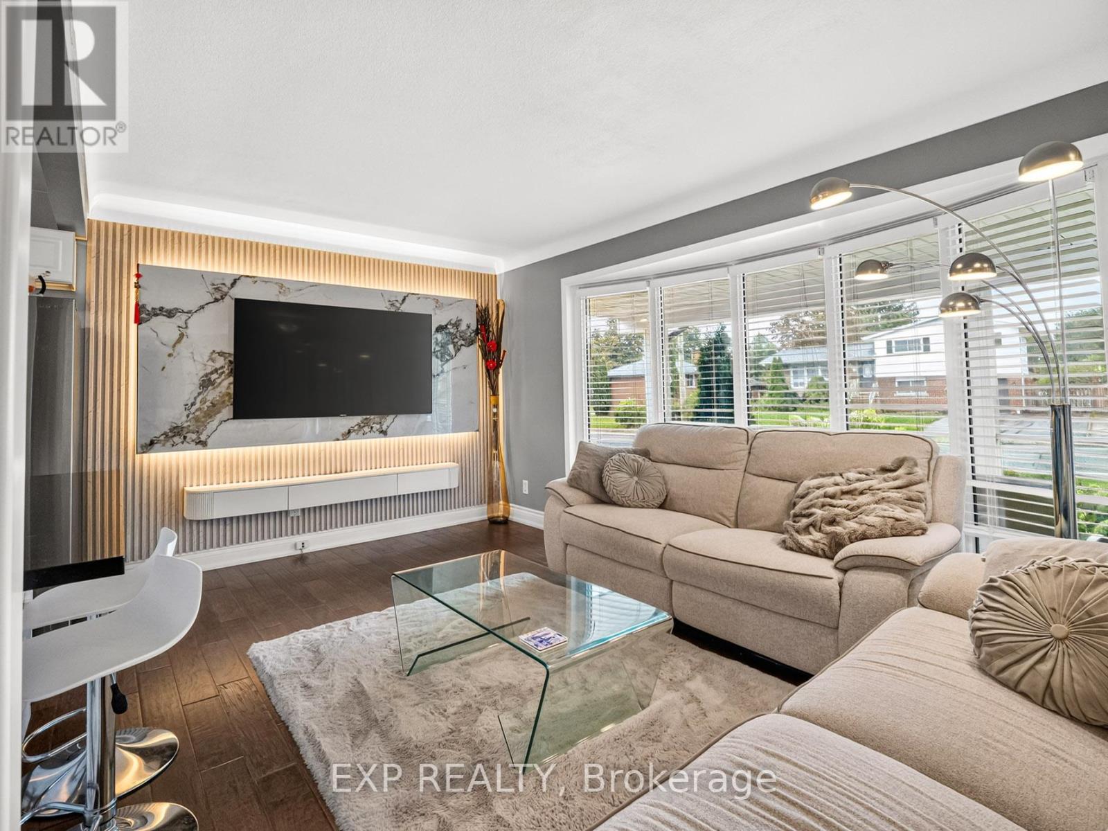 6450 Caledonia (Upper) Street, Niagara Falls, Ontario  L2G 5A3 - Photo 4 - X13657274