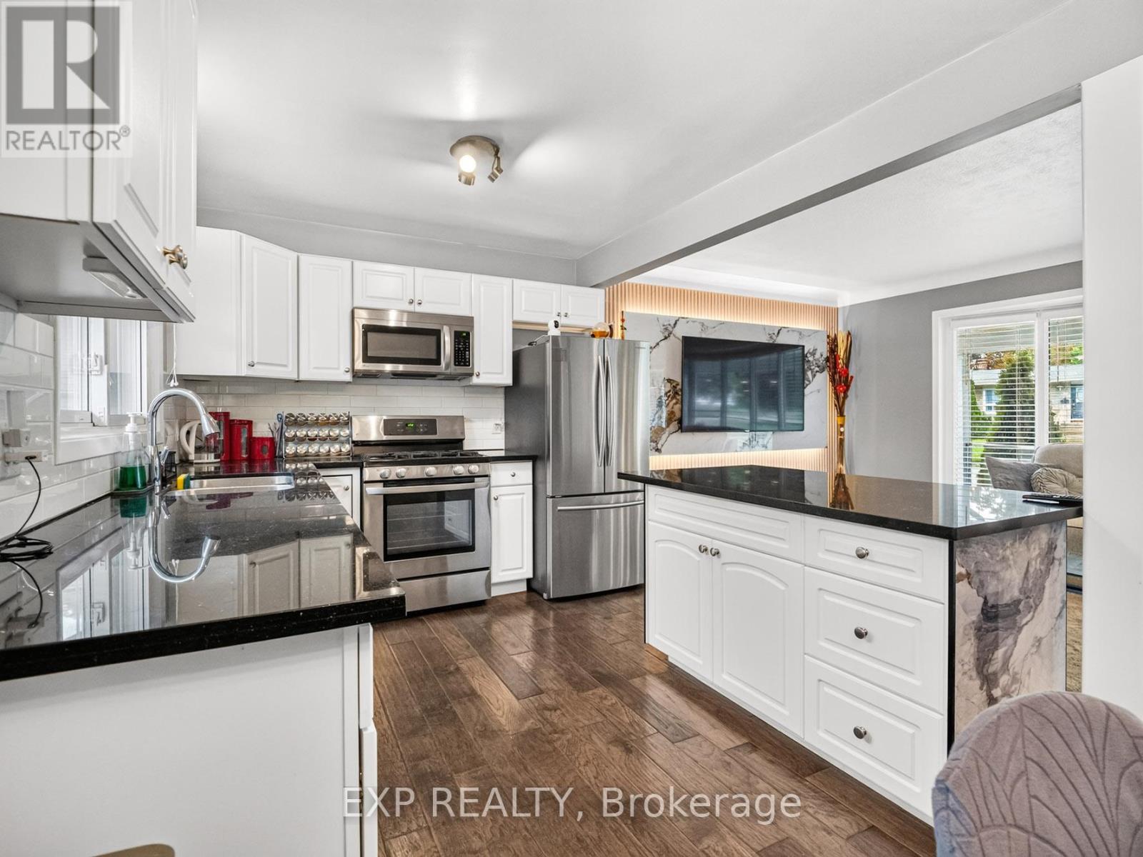 6450 Caledonia (Upper) Street, Niagara Falls, Ontario  L2G 5A3 - Photo 8 - X13657274