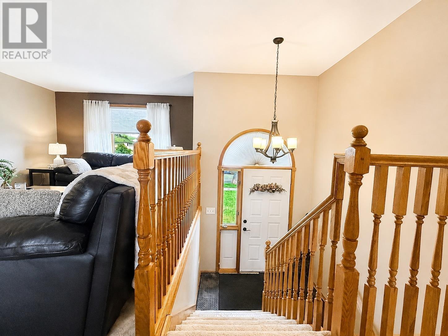 312 Caribou Cres, Thunder Bay, Ontario  P7C 5Z6 - Photo 5 - TB2602301
